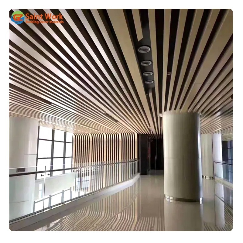 2024 Top Sale Aluminium Material Wooden Grain Linear Ceiling Panel Baffle Strip Suspended Ceiling For Gym Supermarket