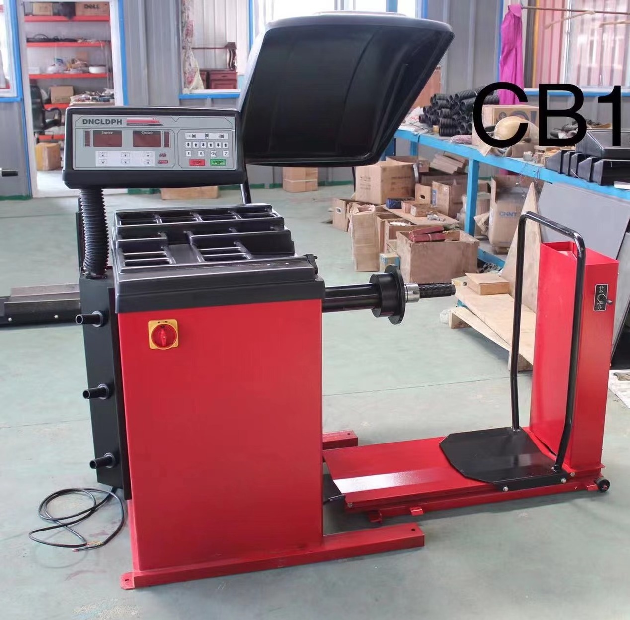 Factory hot selling Truck wheel balancer with CE Rim range 12