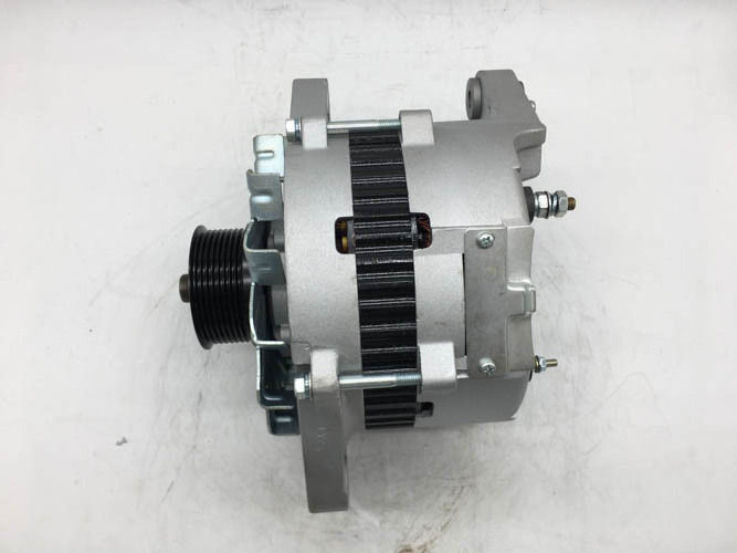 KOMTASU Excavator PC600- 7 90A Alternator For Excavator 600-825-9331 600-825-9130 600-825-9430 Komatsu Alternator