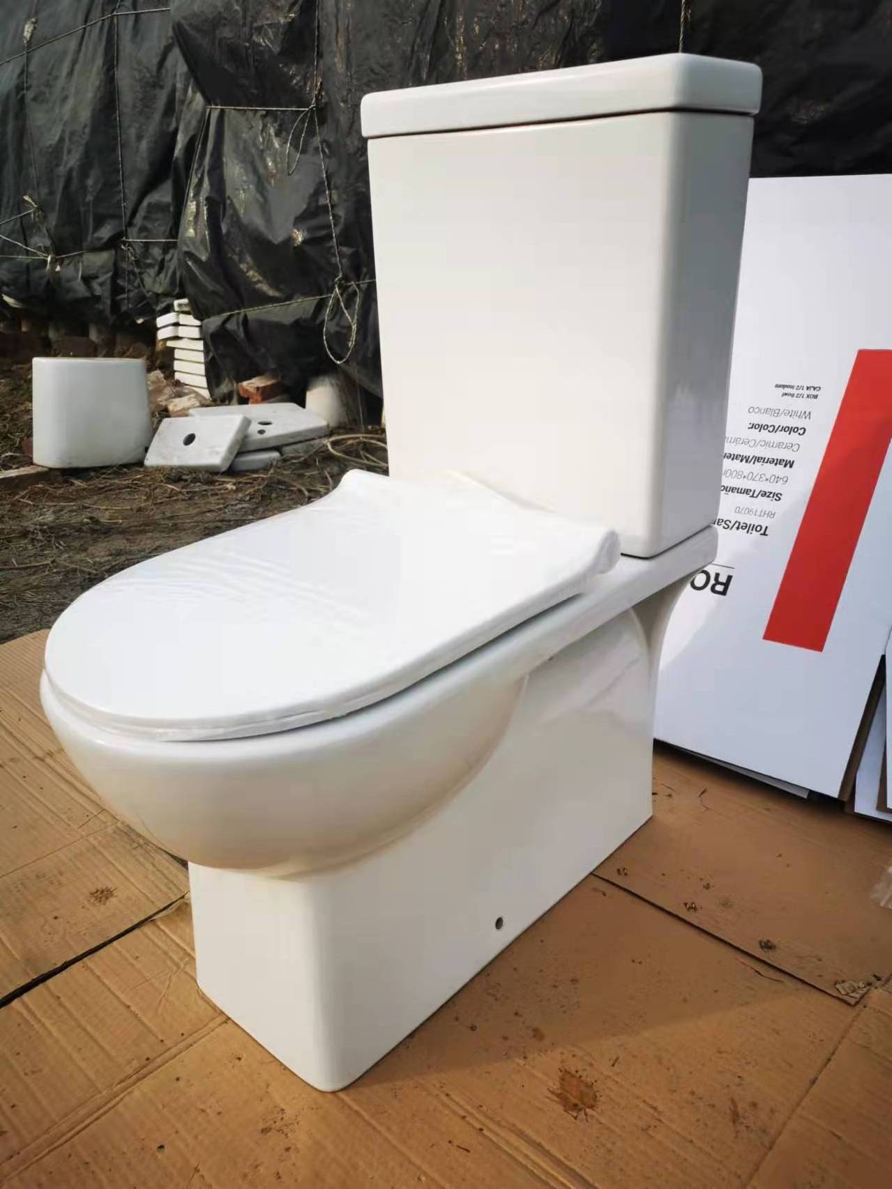 SAIRI 2022 new arrival bathroom sanitary ware ceramic toilet two piece water closet