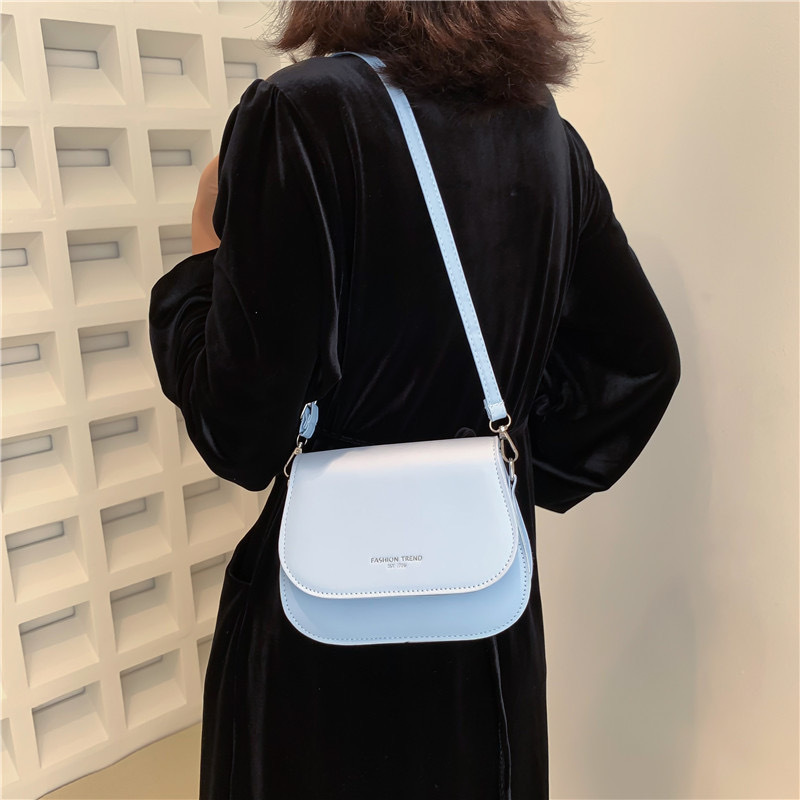 New Korean Messenger Bag Retro Versatile Shoulder Women's Bag China Wholesale PU Ladies' Bags