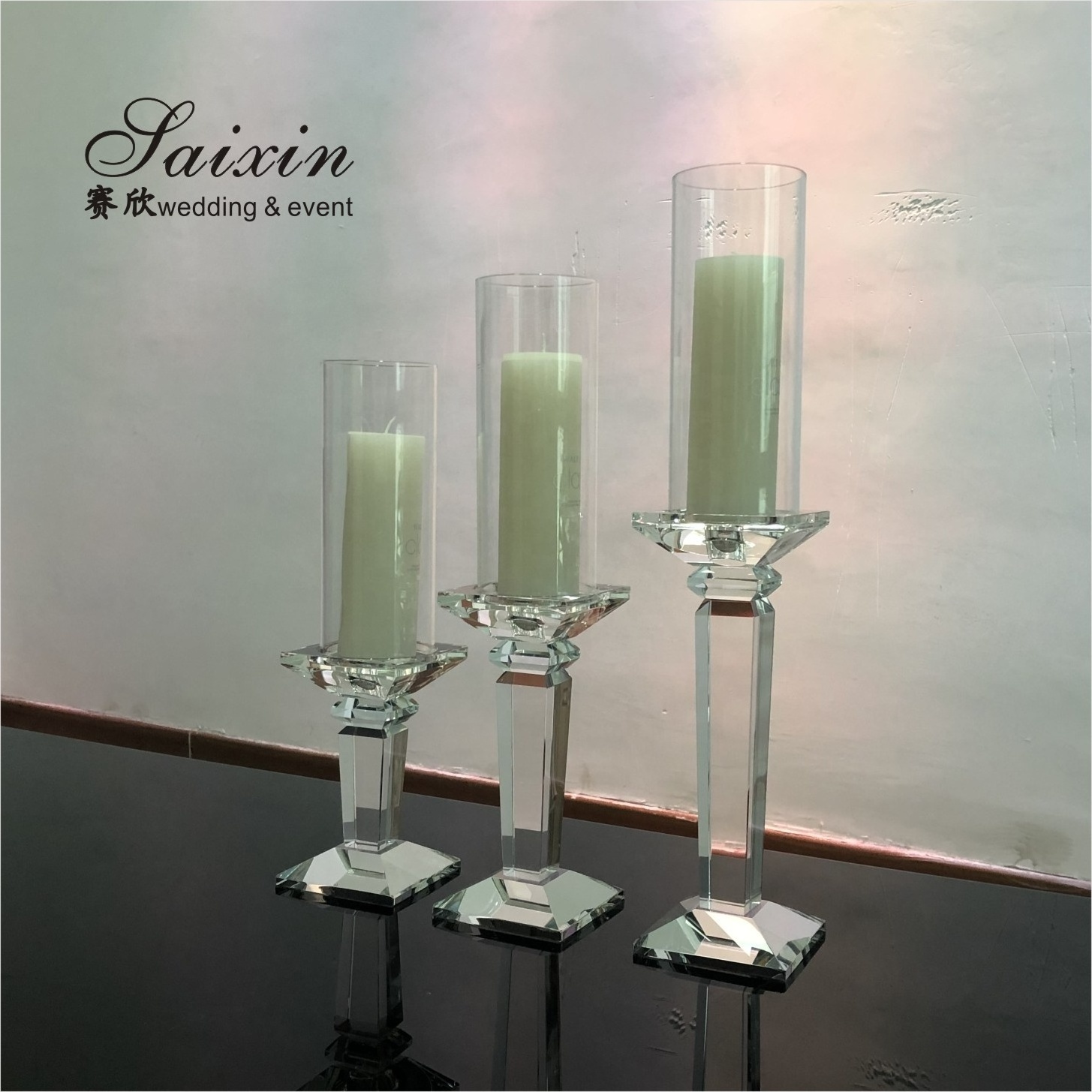 Hot sell wedding souvenirs crystal pillar candle holders set