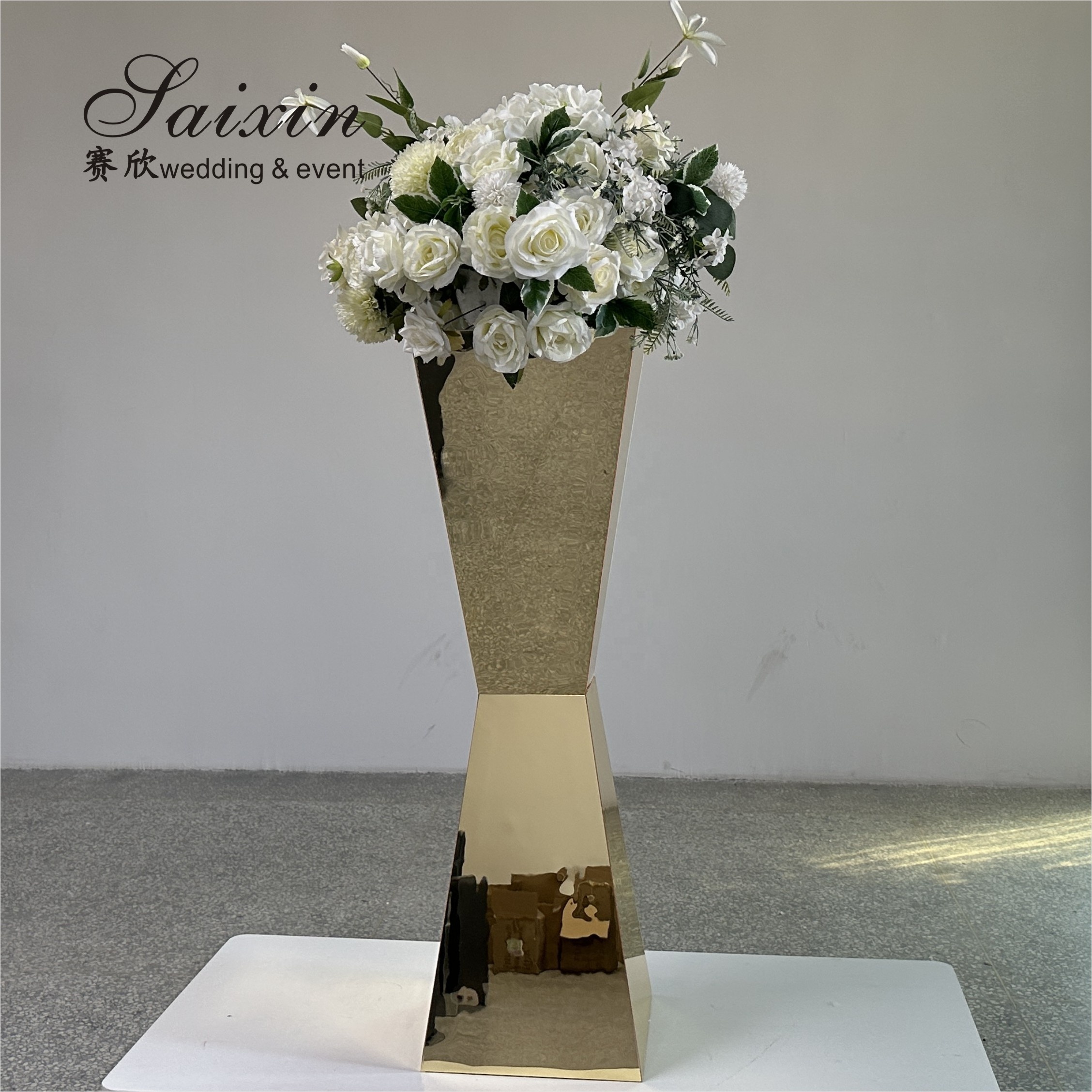 New Design Wedding Decor Centerpiece Gold Stainless Steel Flower Stand