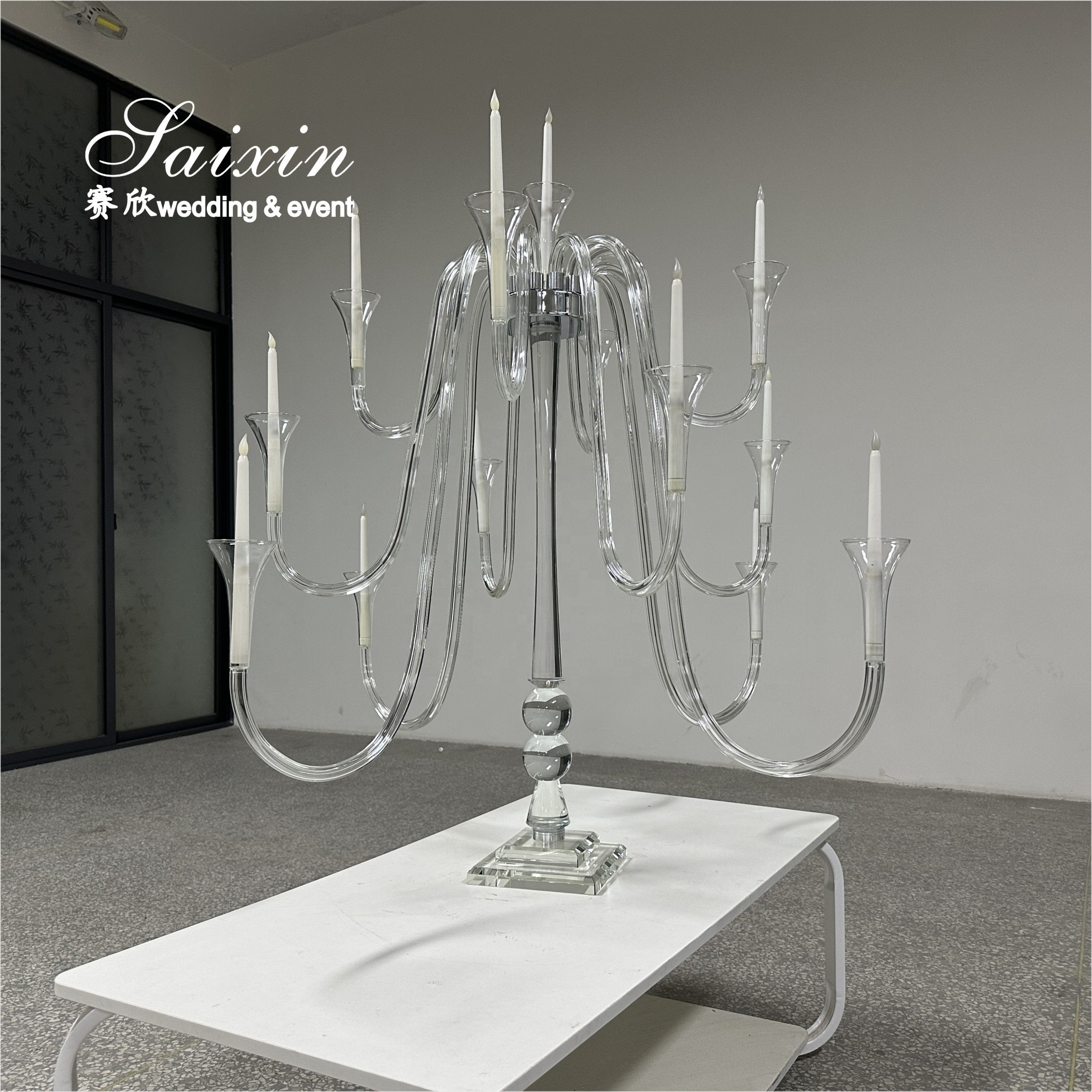 New Design Luxe Wedding centerpiece Crystal Glass Larger Branch Candle Stands For Table Decoration