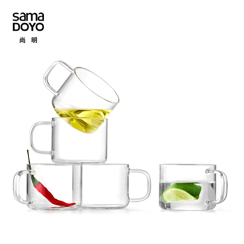 Factory Manufacture Novelty Style Sustainable Borosilicate Clear Glass Tea Cup With Handle