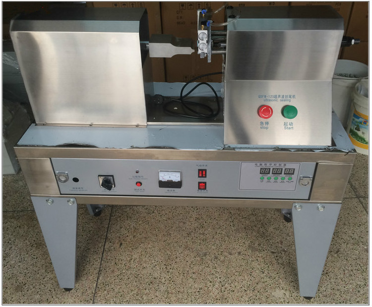 QDFM-125 Manual Ultrasonic Plastic Tube Sealing Machine for Cosmetic, with Data and Batch Embossing Function