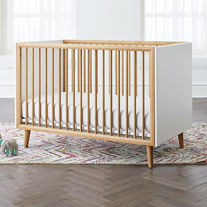 Factory Supply B2B Custom Eco-Friendly Convertible Crib Multifunctional New Born Bumper Wooden Baby Cot Bed