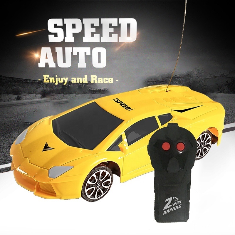 Samtoy Low Price 1:24 2CH Electric Auto Car Vehicle Off Road Vehicle Radio Control Toys Race Car Remote Control Car For Gift