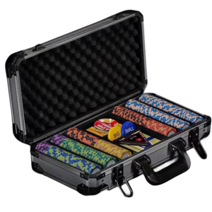 200 pcs Chips Poker Set in Aluminum Case with Handle for Entertainment