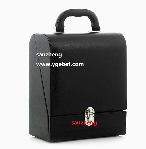 High-end Poker Chips Set Clay Poker Chips in Leather Suitcase for Gambling Entertainment or Gift