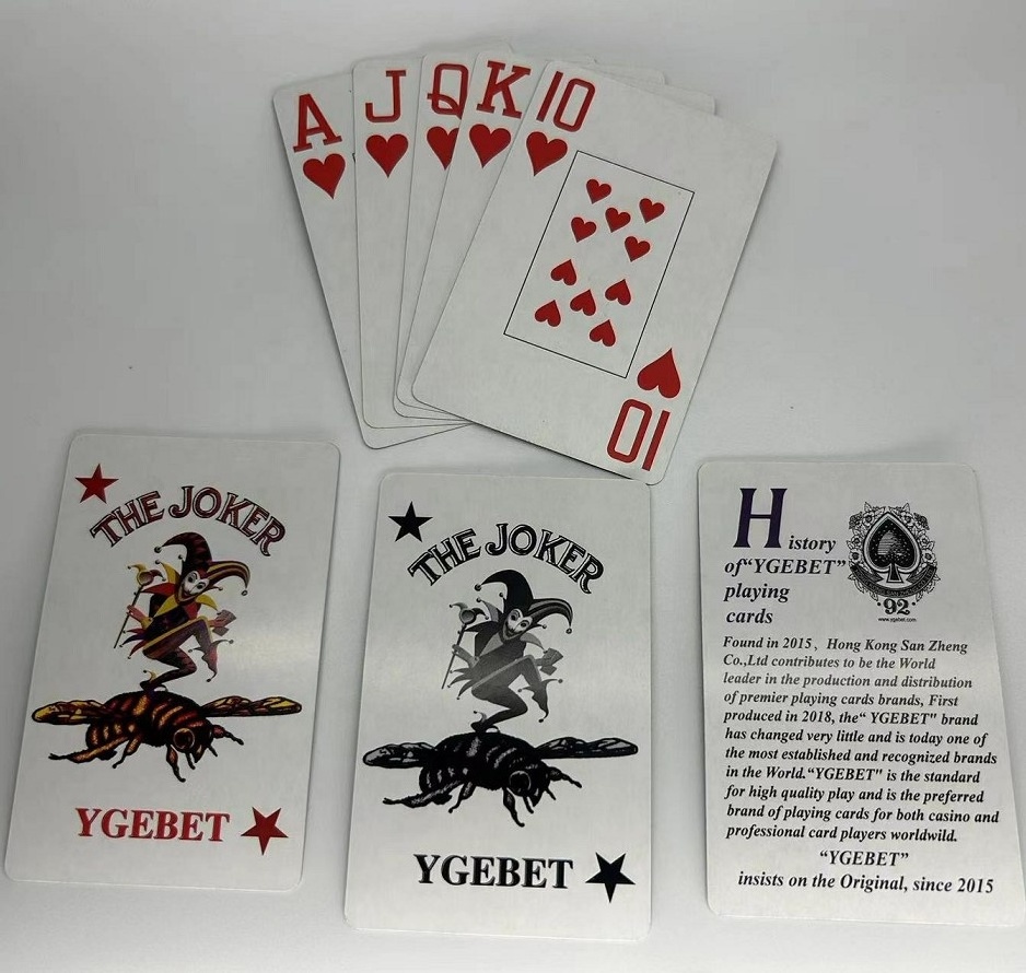 100% PVC Poker Durable Texas Hold'em Poker Cards With Big Words as Wide PVC Card for Gaming