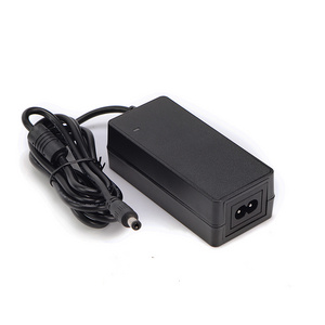 Factory price input 100-240V ac to dc output 12v 5a fcc desktop power adapter 12volt 5amp 5000ma power supply for led lights