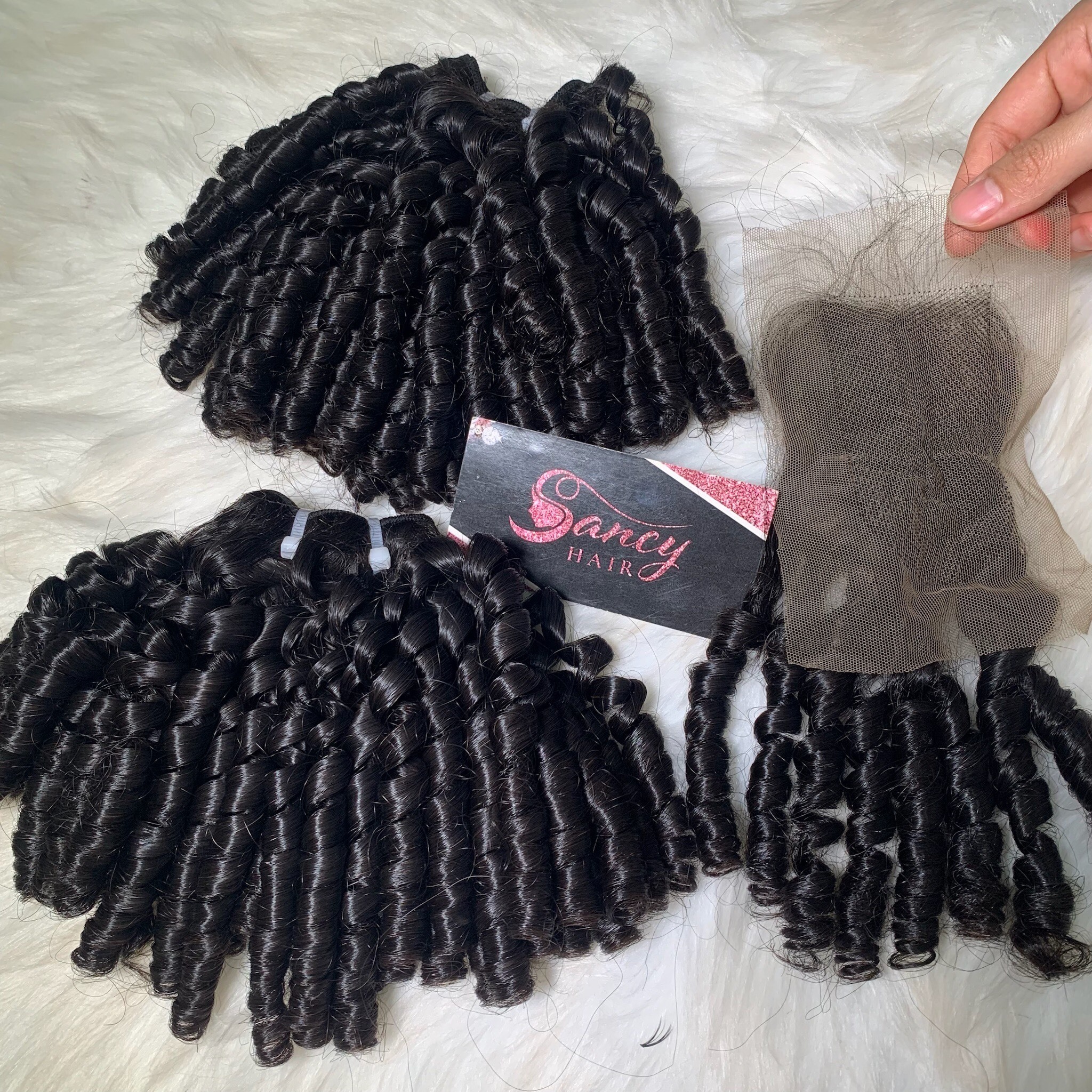 Hot Selling Wavy Model in 2023 In Wavy Human Hair Bundles From 100% Raw Vietnamese Hair Extensions For Wholesale Price