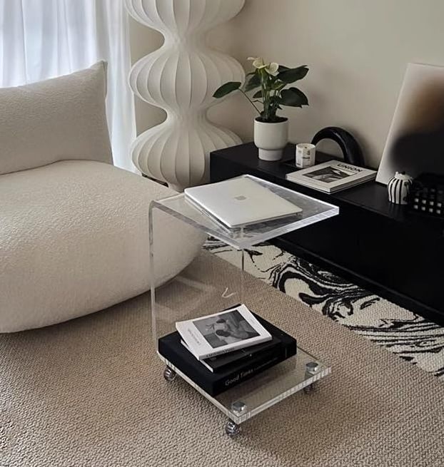 Acrylic Mobile C-Shaped End Table Clear Rolling Snack Table on Wheels Sofa Side Display Rack