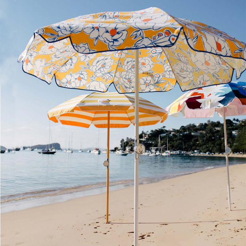 Wholesale Custom 6.5ft Outdoor Summer Steel Pole Boho Beach Umbrella with Tassel Fringes Vintage Bohemian Garden Sun Parasols