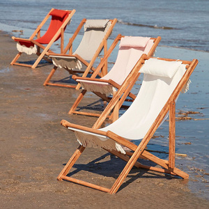 Hot Selling Luxury Custom Vintage Striped Portable Folding Sling Chairs Single Outdoor Recliner Adjustable Wooden Beach Chair