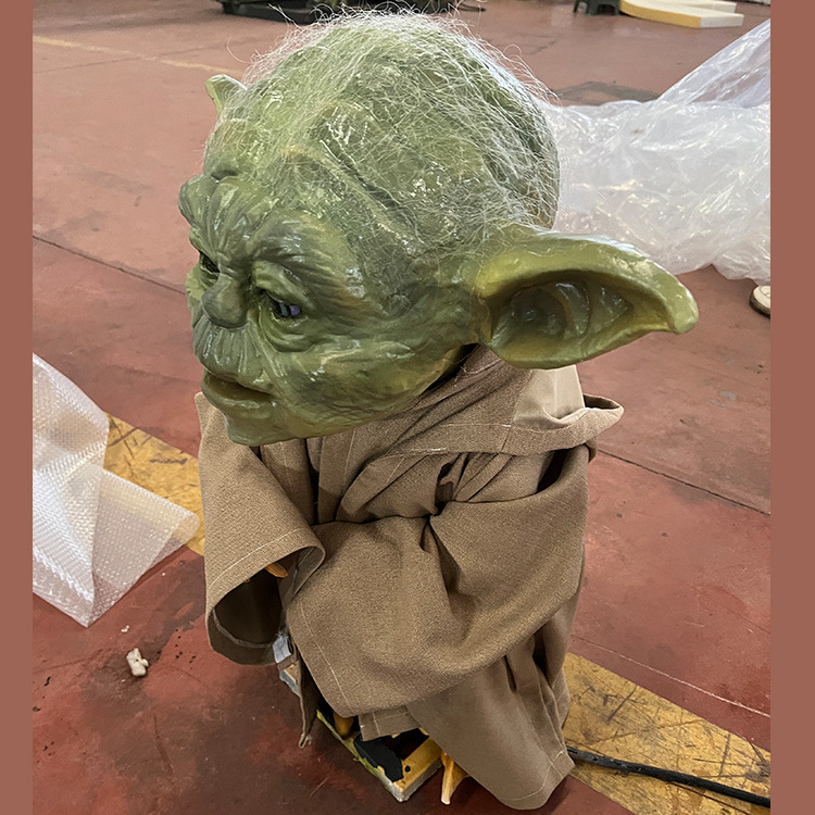 Outdoor Theme Park Exhibition Decoration Customizable Life Like Realistic Animatronic ET Yoda Model For Sale