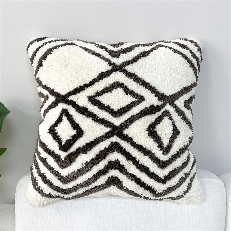 SH0005 Wholesale Boho Sofa Couch Wedding Decor Cushion Cover Moroccan Style Hand Woven Square Tufted Throw Pillow Cover