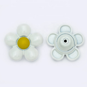 Daisy flower denim tack buttons custom jeans buttons