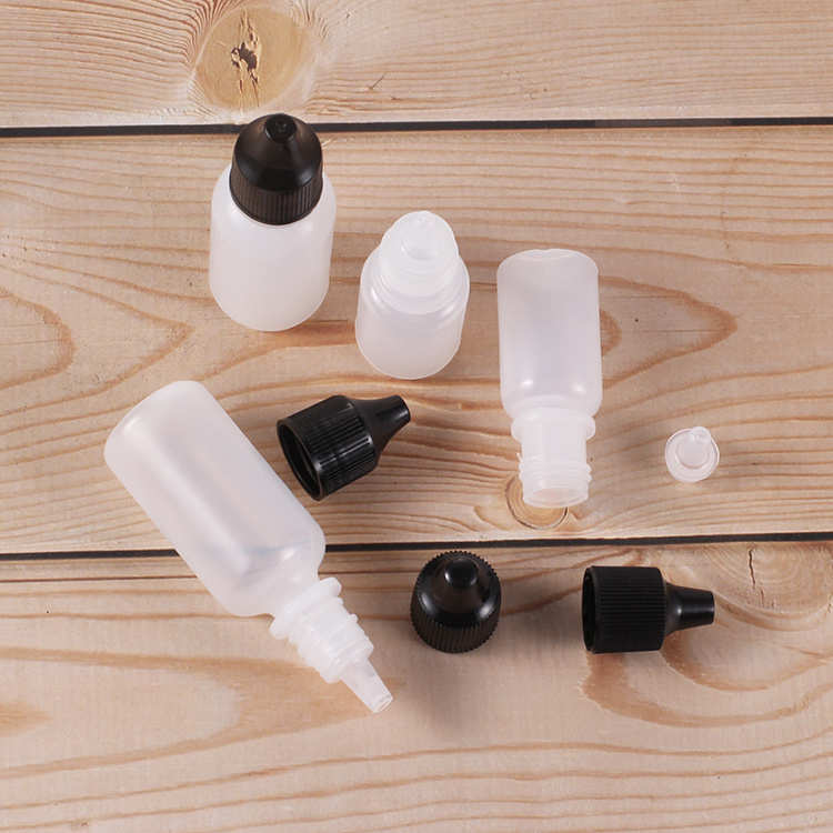 Custom color empty mini 3ml 8ml 15ml white black HDPE glue bottle for False nail glue/lash extension glue eyelash with cap