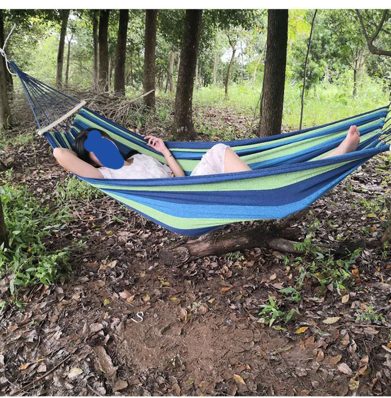 New Arrival Anti Rollover Canvas Duckbill Swinging Hammock Bed With Curved Wooden Stick For Outdoors