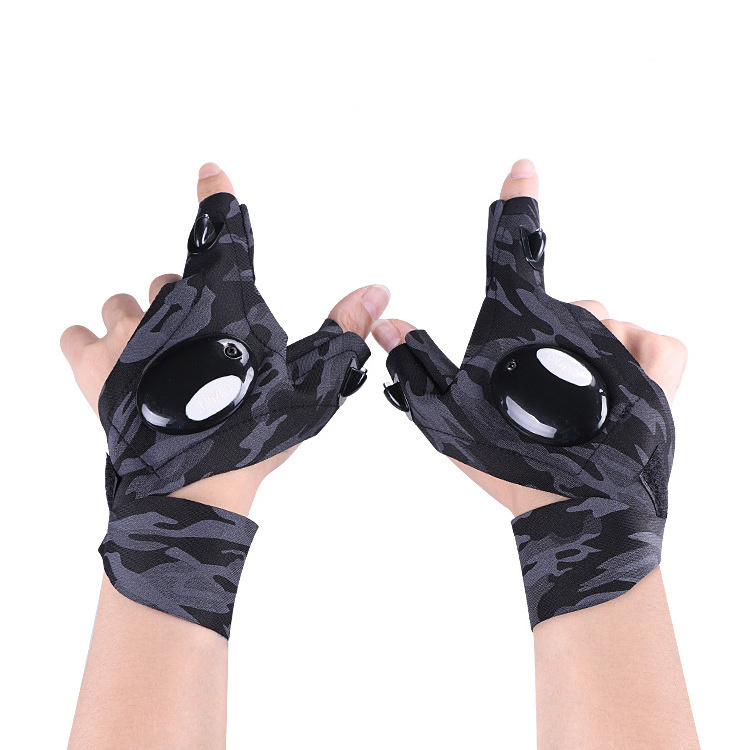 2023 New Gadgets Electric Night Fishing Gloves Battery Powered LED Mittens For Motorcycle Riding