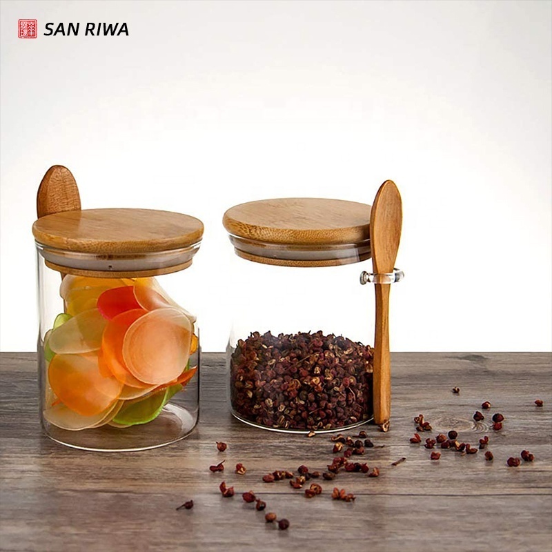 Eco-Friendly Feature Borosilicate Glass Food Spice Jar Airtight Clear Glass Storage Jar with Bamboo Spoon and Press Lid