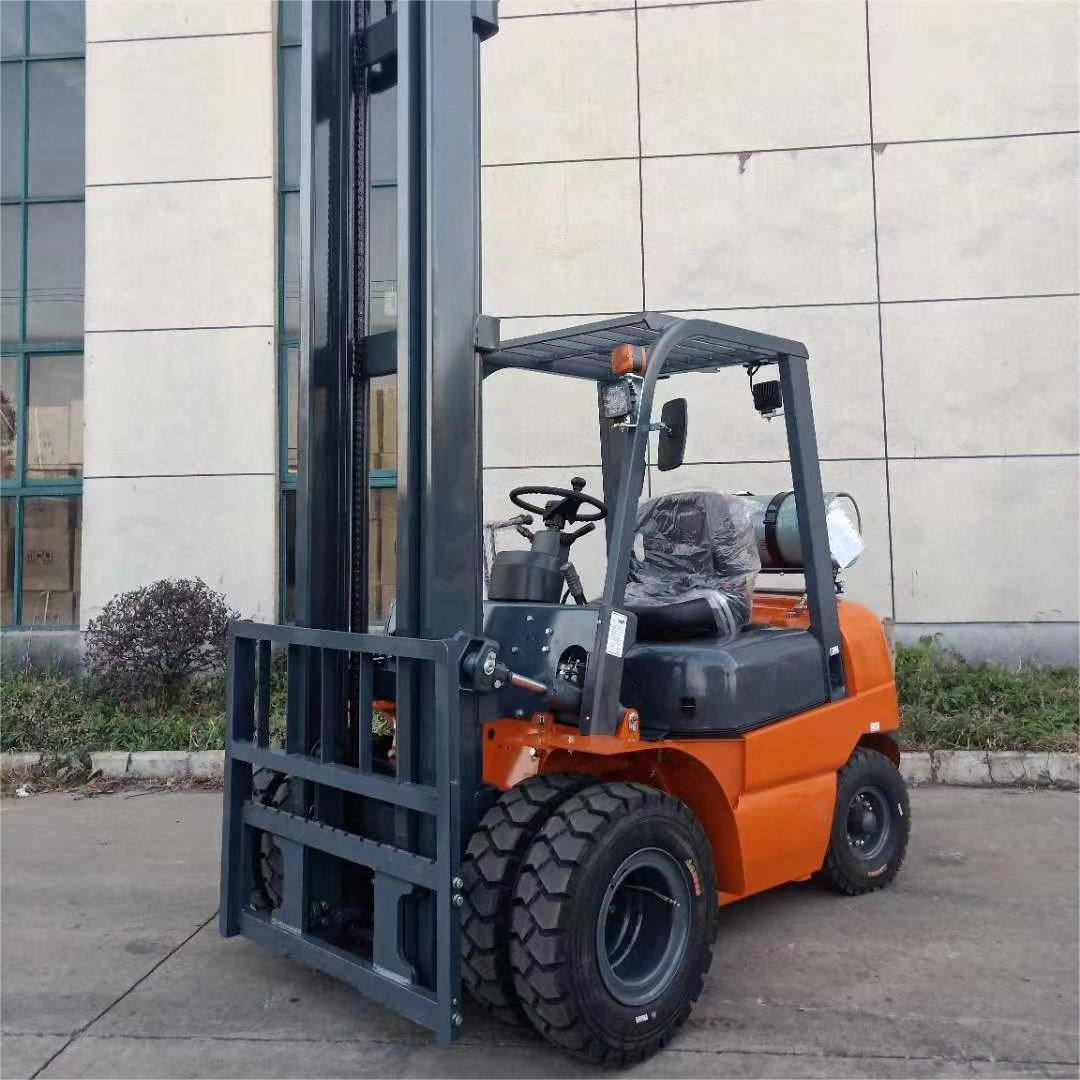 LPG gas 3 ton gasoline hydraulic forklift with bale clamp and pneumatic tire