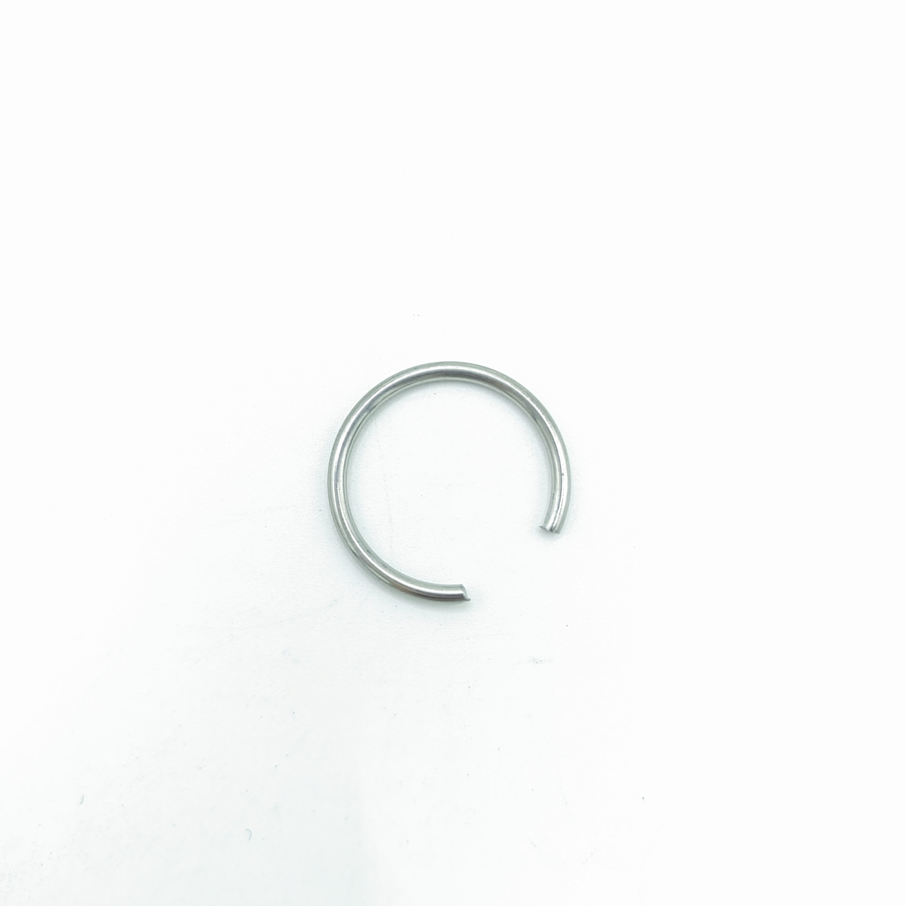 OEM factory customizes stainless steel and carbon steel spring circular fixing ring snap ring for customizing shaft GB895