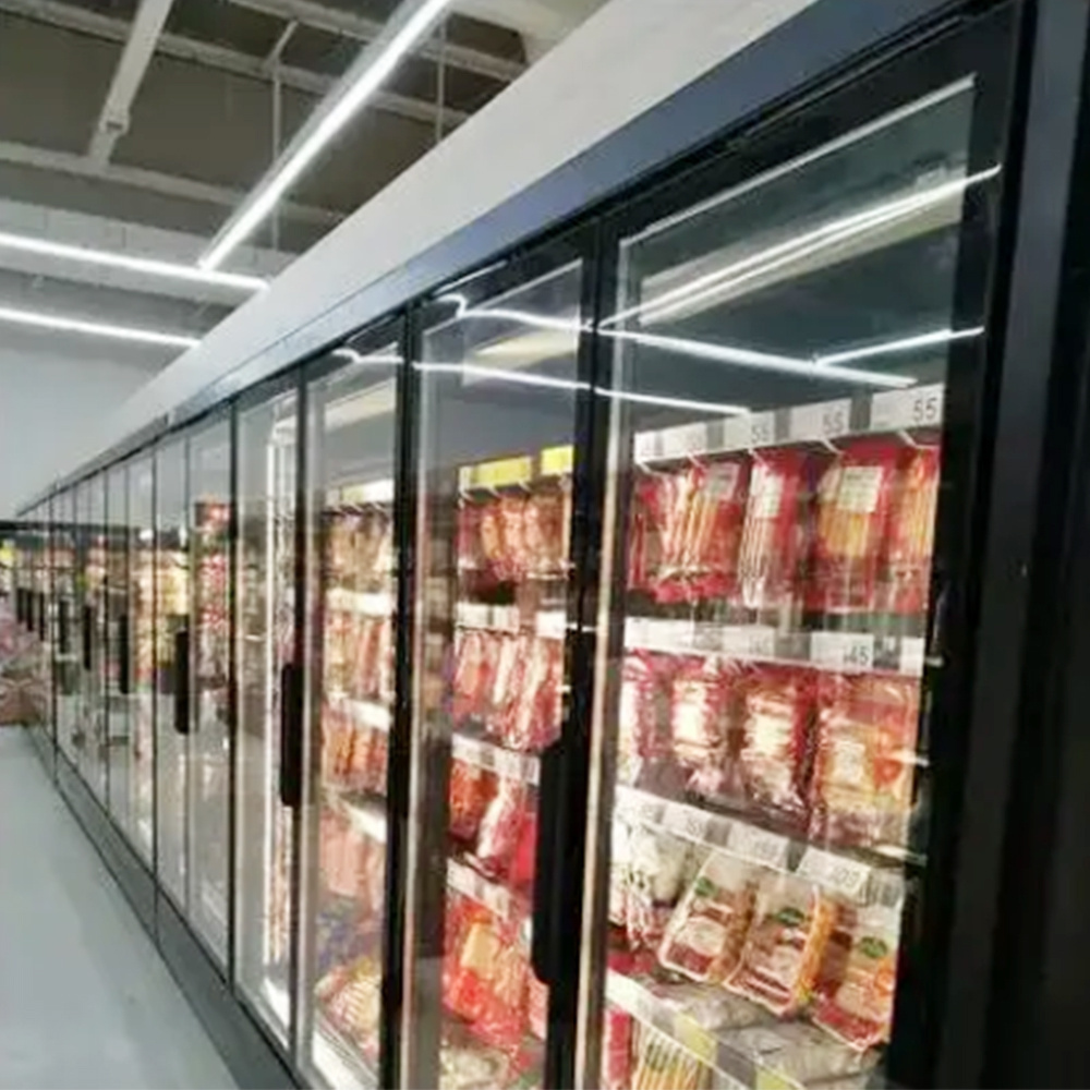 Display walk in cooler freezer with glass door