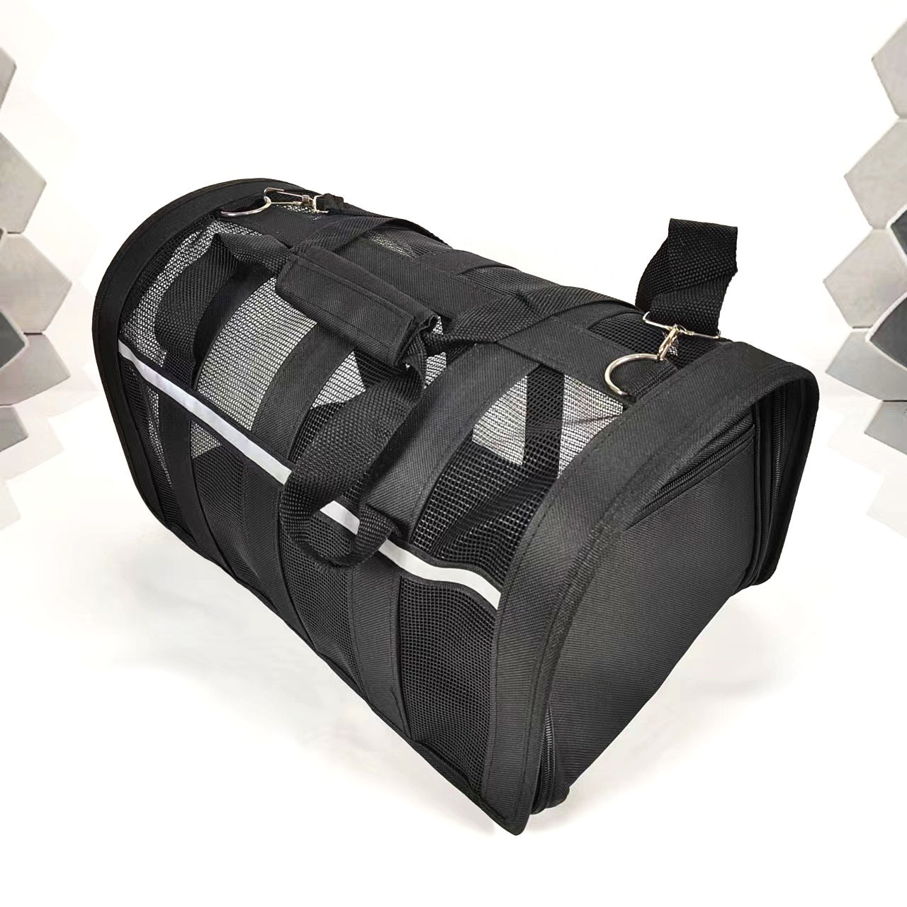 Ventilated Design Airline Approved Pet Carrier Sling Shoulder Bag for Cats Dogs and Small Animals Portable Pet Travel Carrier