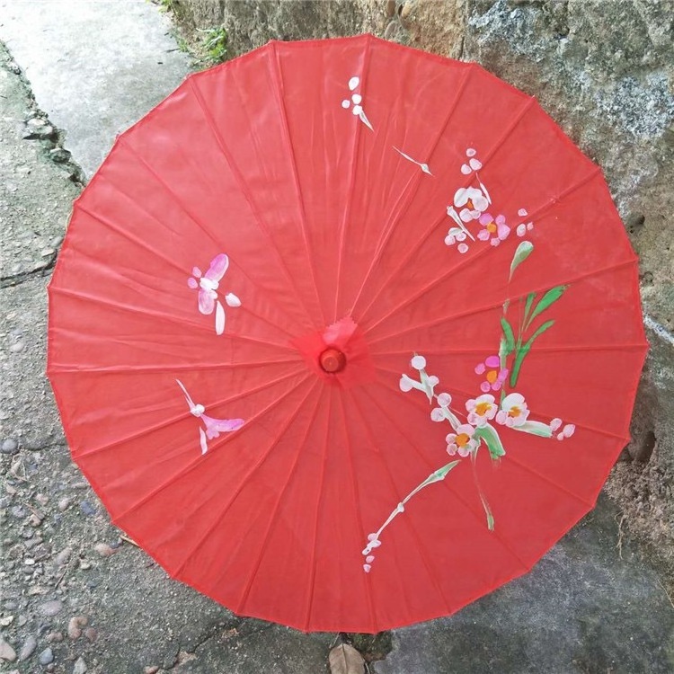 Manufacturers direct oil paper umbrella shooting props dance umbrella ceiling decoration sun protection silk craft umbrella