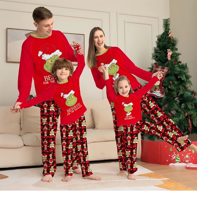 New style high quality adults kids baby women sleepwear mommy Xmas pajamas Christmas family matching outfits nightgown