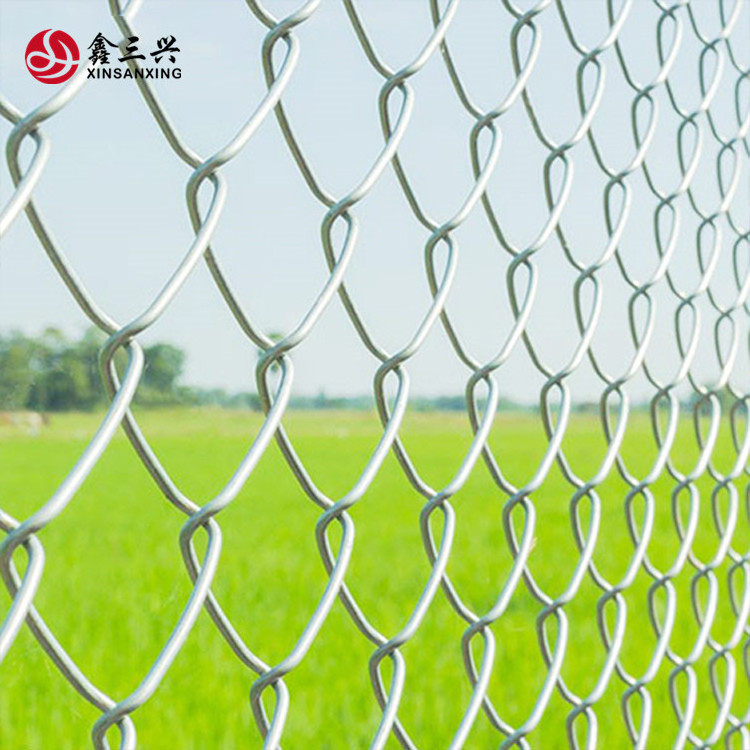 100ft 8ft 8 foot 6 foot galvanized diamond fence cyclone wire mesh pvc black coated chain link fence roll 50ft