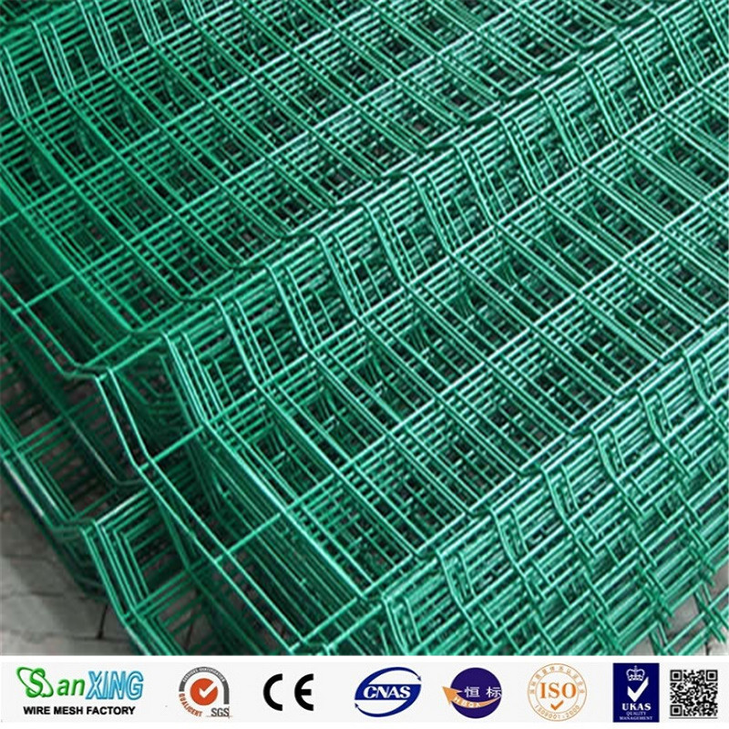 BWG12- BWG24 Low price pvc coated cattle welded iron wire mesh panel  /chicken pen / fly pen