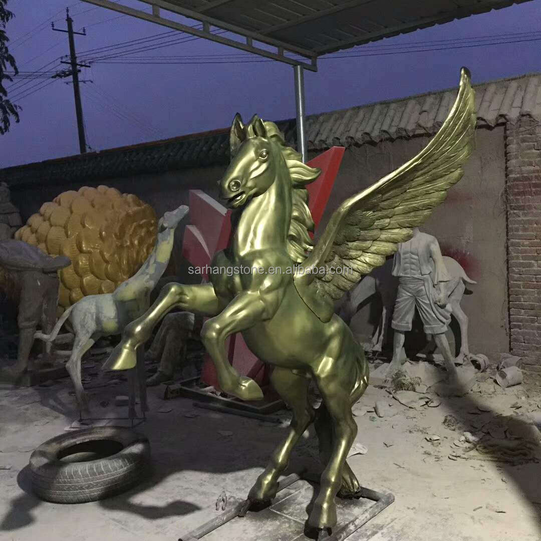 Brass Animal Golden Horse Pegasus Sculpture with Wings Flying Horse Statue