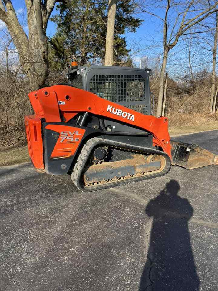 used Kubota SVL 75-2 Tracked Skid Steer  Loader 4WD Tractor With Front End Loader Construction Machine