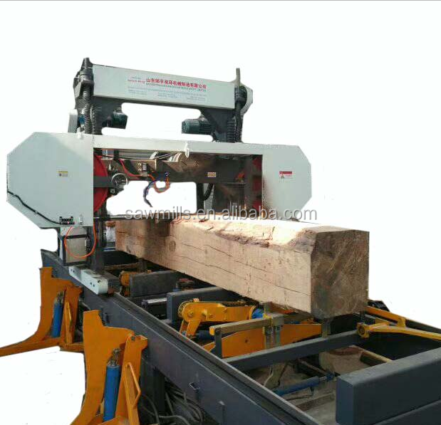 Hand / Automatic Wood Cutting Machine Mobile Horizontal Band Saw For Wood Logs