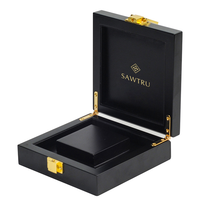 Single Wooden Lock Watch Box Piano Painting White/ black/red/Green Lacquered Custom Logo Luxury Box for watch and strap