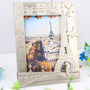 Classic Style Paris Eiffel Tower Decoration Art Metal Tourist Souvenir Photo Frame