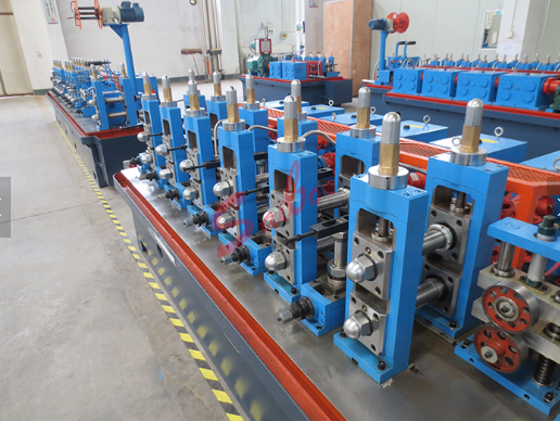 ERW pipe mill line argon arc welding ms tube making production line professional manufacturer