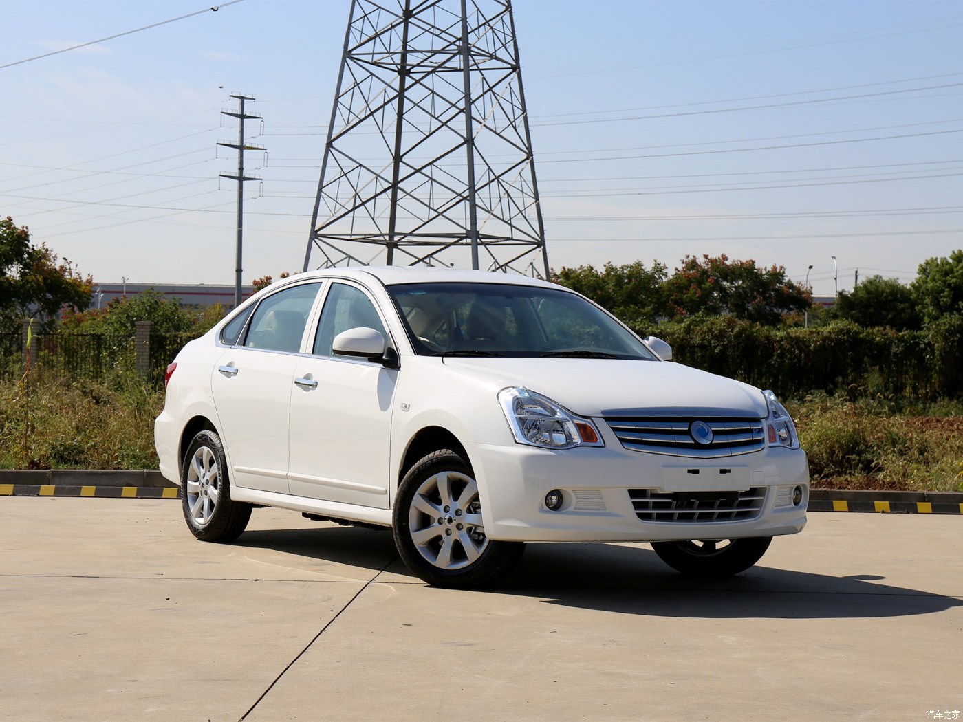 Dongfeng Junfeng E11k Pure Electric Sedan with Sharp Prices,long driving range of 400 km ideal Taxi Electric Car