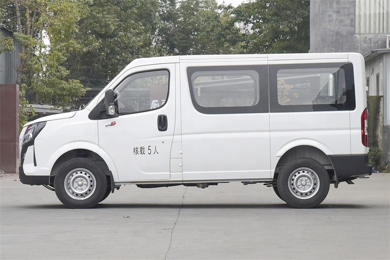 Brand New Cheap Price Cargo Van Light Truck Dongfeng Yufeng 5 Doors 6 Seats Automobile Mini Diesel Truck