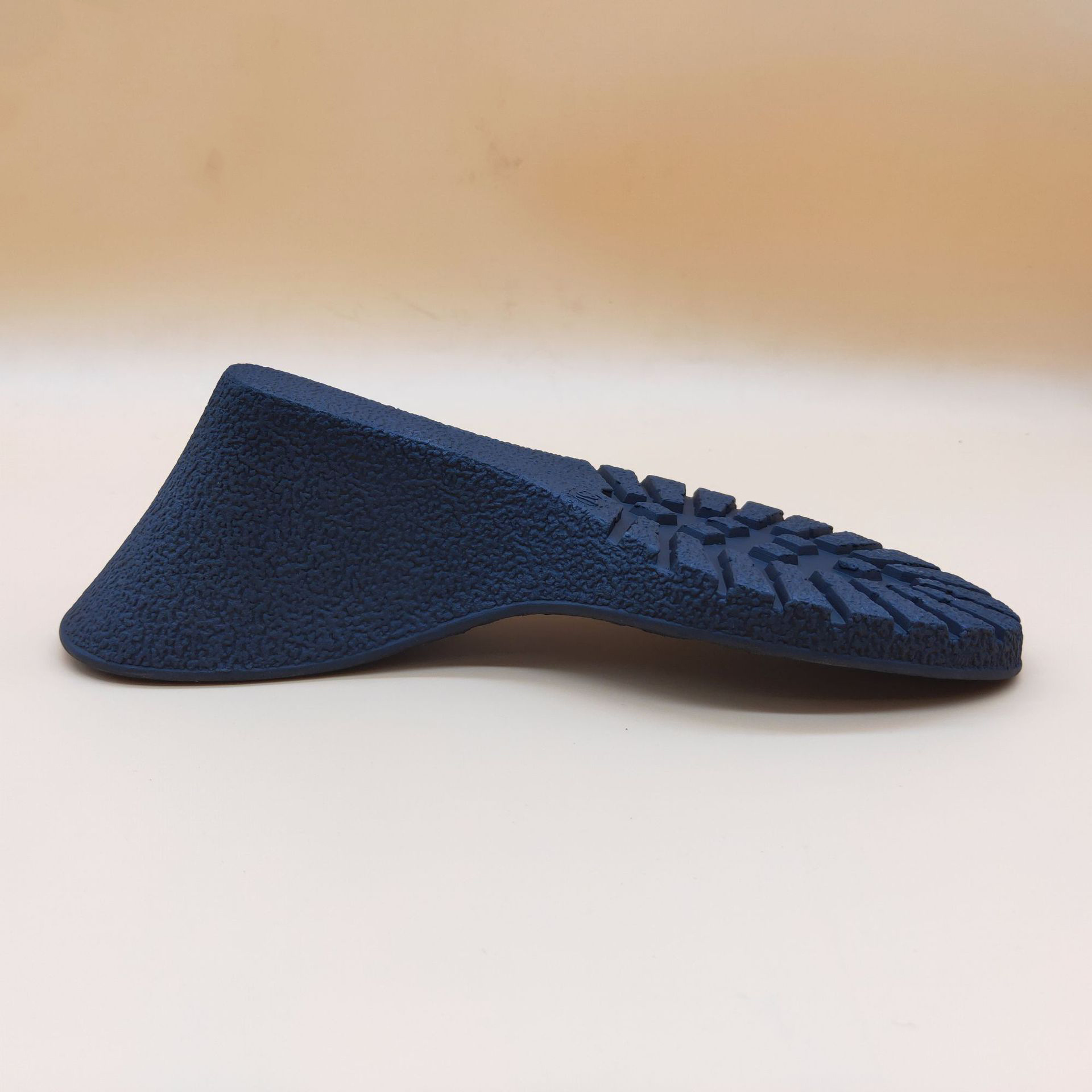 Shoe Sole TPR Wedge Heel Shoe For Make Boots OEM Color Design Antislip Hardwearing Boots Outsole