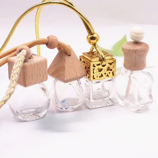 RTS Hanging Perfume Car Air Freshener Bottles 10ml Wooden Round Square Empty Aroma Glass Car Perfume Diffuser Bottle