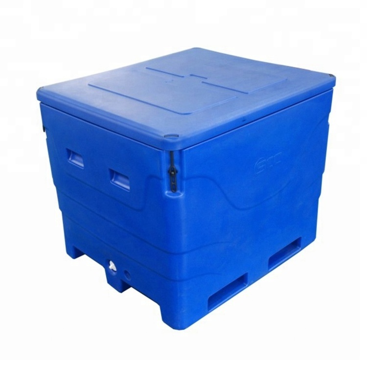 Large plastic insulated fish transport ice cooler box for fishing