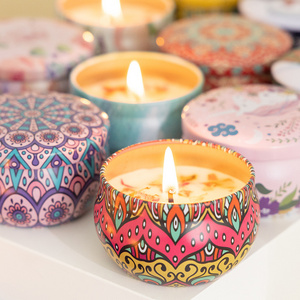 Luxury Handmade Soy Wax Candles Set Aromatherapy for Home Decoration and Meditation Gift New Tin Dry Flower Scented Candle