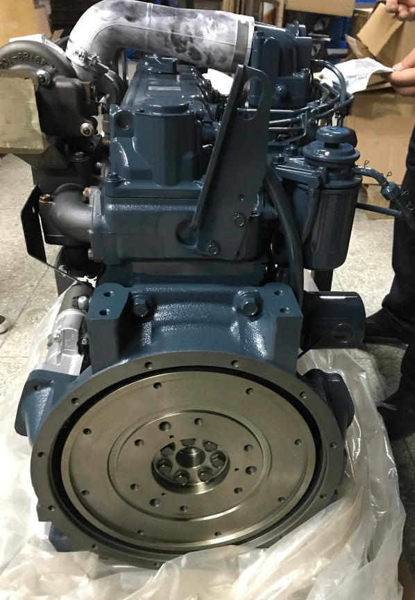 Hot sale Brand new  4 Cylinders V3300DI-T Kubota diesel engine