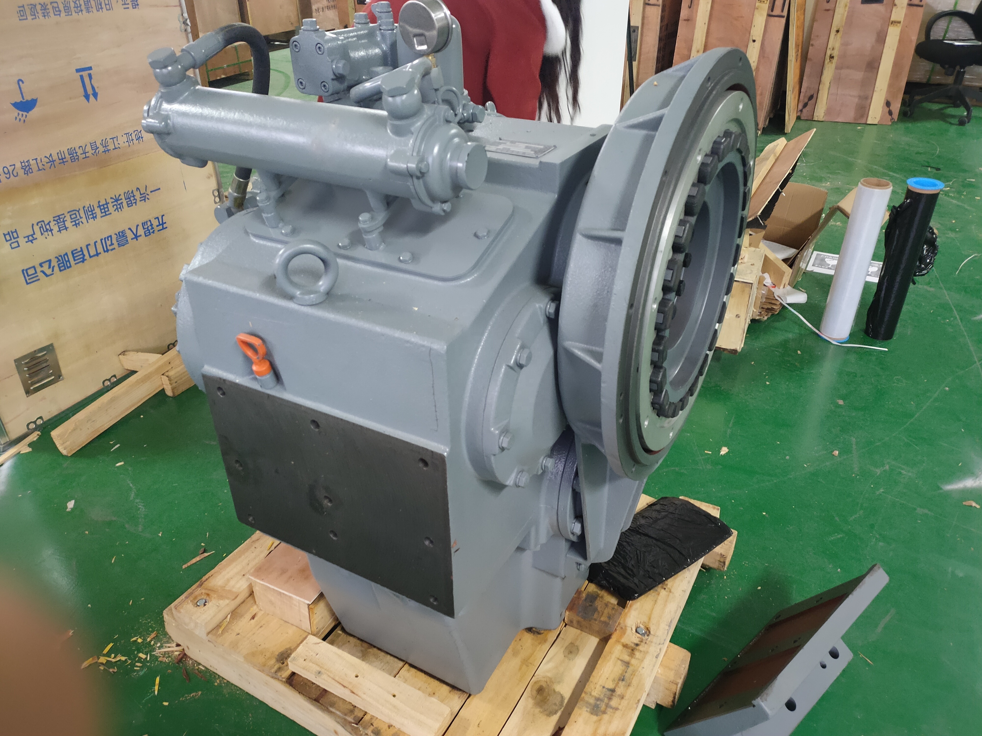 Hangzhou advance boat ship propeller thrust marine gearbox forward reverse factory price