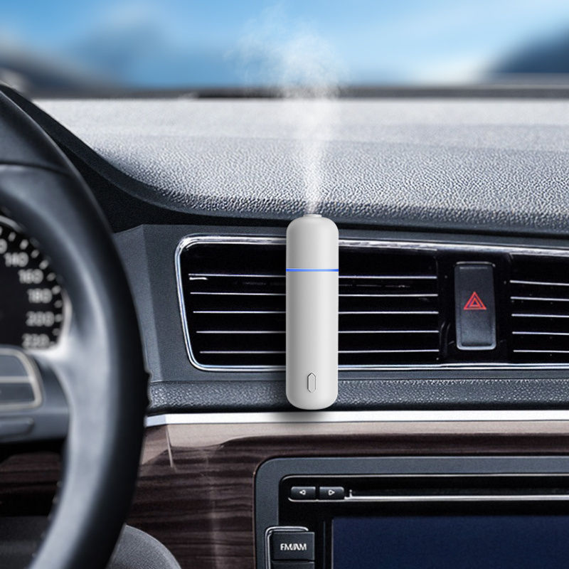 SCENTA Wholesale Electric Mini Car Air Purifier Rechargeable Smart Aromatherapy Portable Car Air Purifier